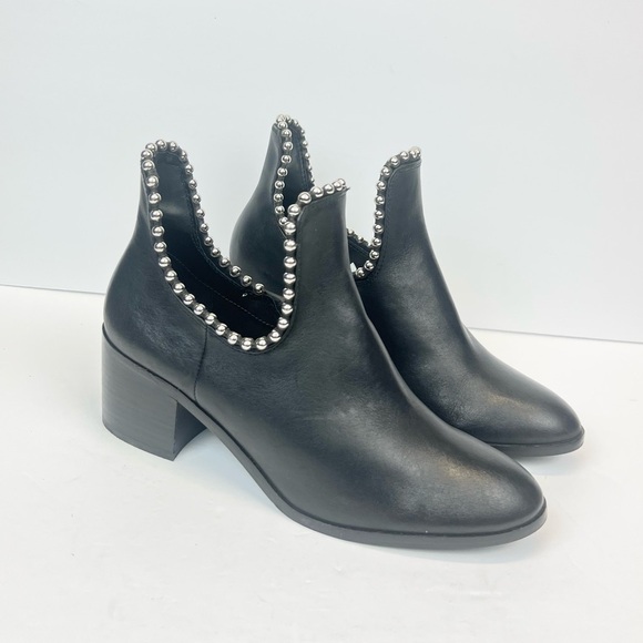 Gianni Bini Nubuck Leather Slip On Ankle Boots Women’s Size 9M Black Leather - Picture 10 of 11